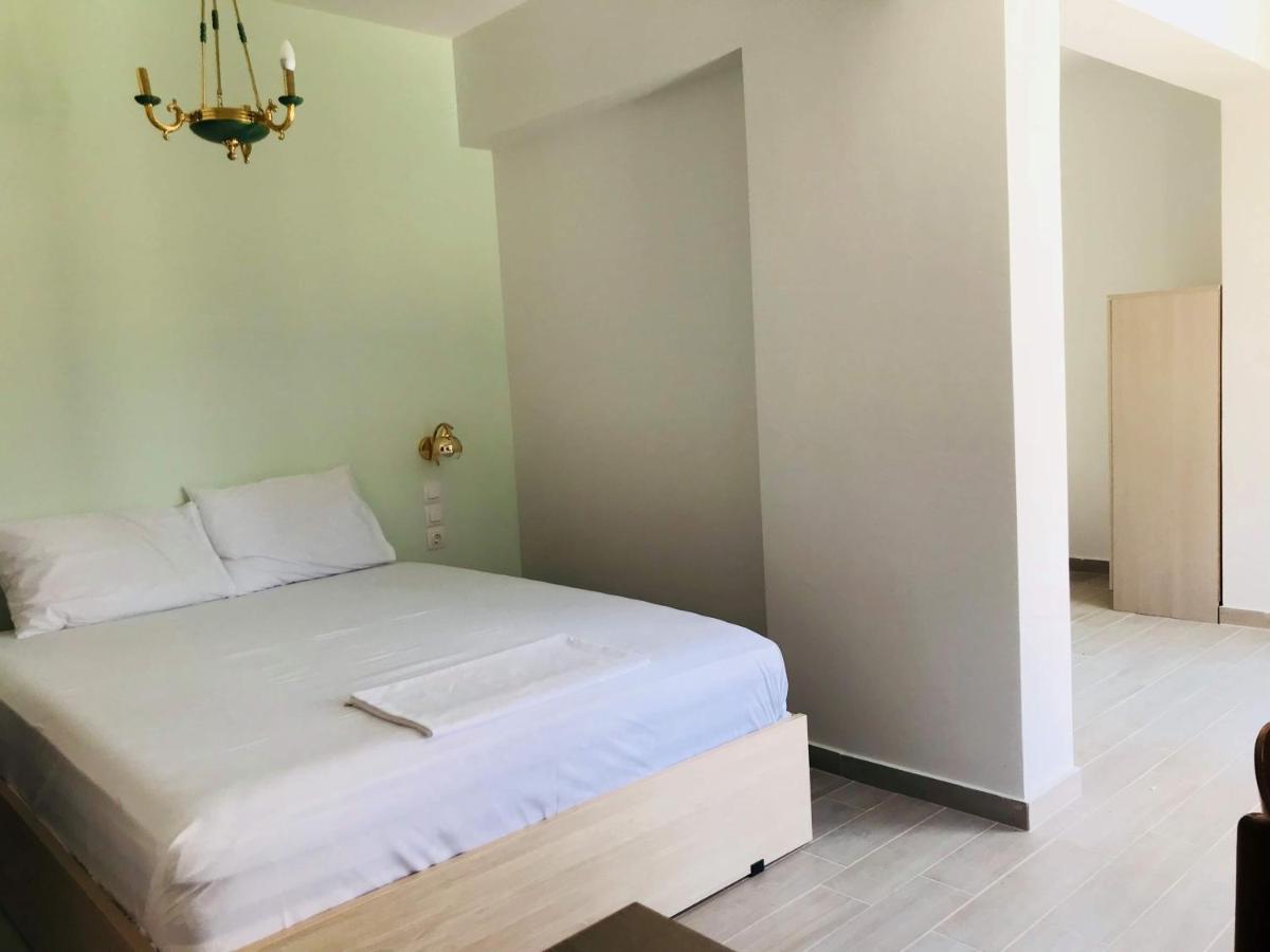 Golden View Apartments Myrina Limnos エクステリア 写真