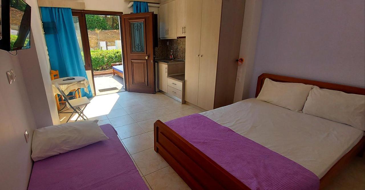 Golden View Apartments Myrina Limnos エクステリア 写真